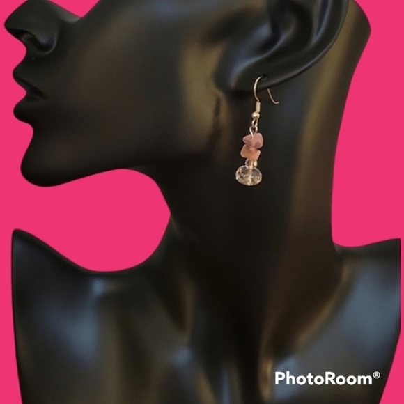 3/$30 HANDMADE Pink Cat's Eye Glass Beaded Dangle Hook Earrings - Picture 1 of 5